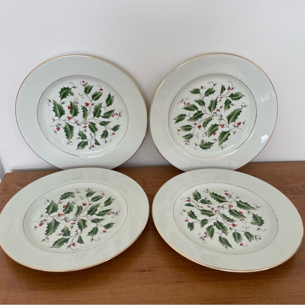 Set of 4 Accent/Salad/Dessert plates